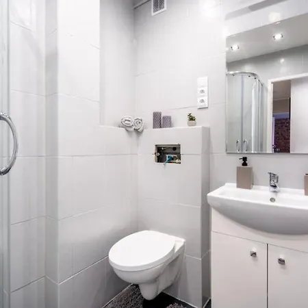 Dockers Apartment Sopot דירה סופוט